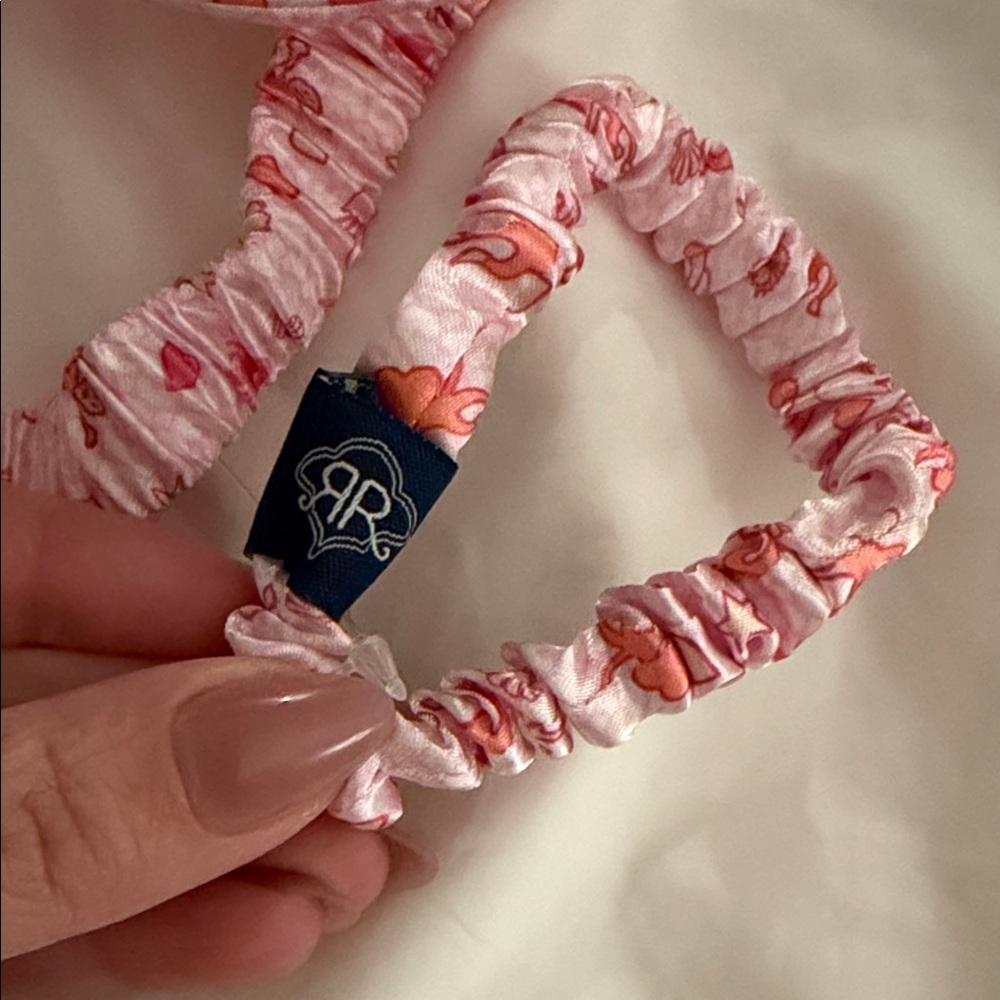 NWOT Roller Rabbit x Target Mystery Box Sea Life Sleep Mask + scrunchie - Picture 2 of 3